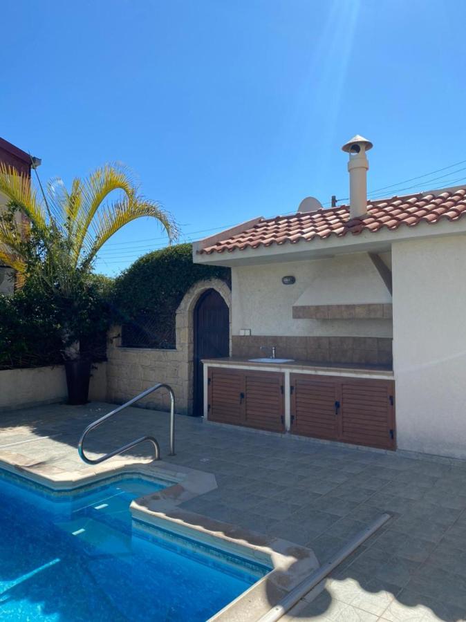 Episkopi Villa, Luxury 4 Bedroom With Pool - ليماسول المظهر الخارجي الصورة