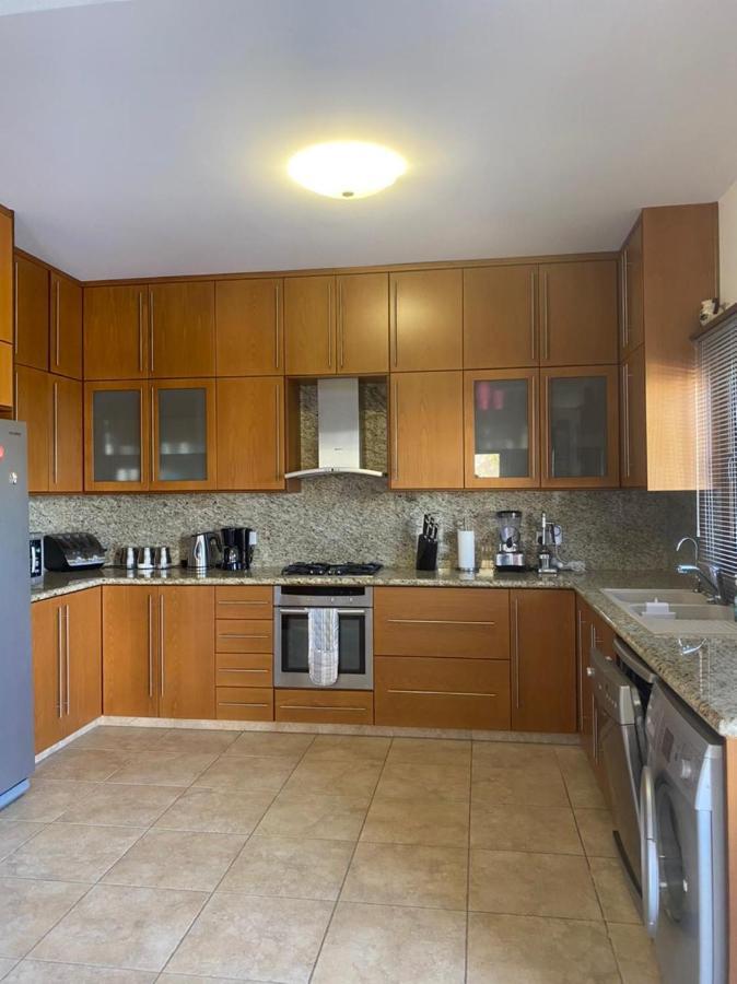 Episkopi Villa, Luxury 4 Bedroom With Pool - ليماسول المظهر الخارجي الصورة